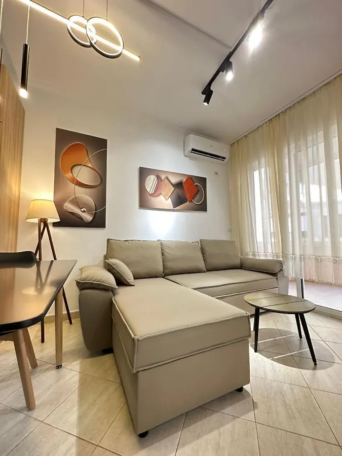 Delux Apartment Durrës
