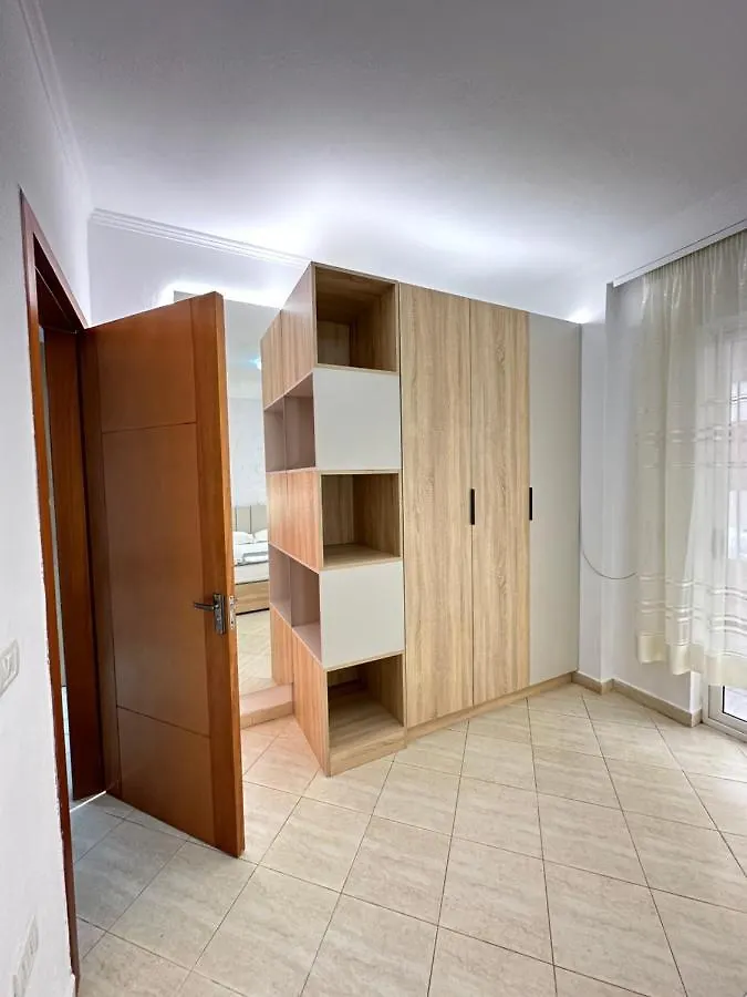 Delux Apartment Durrës