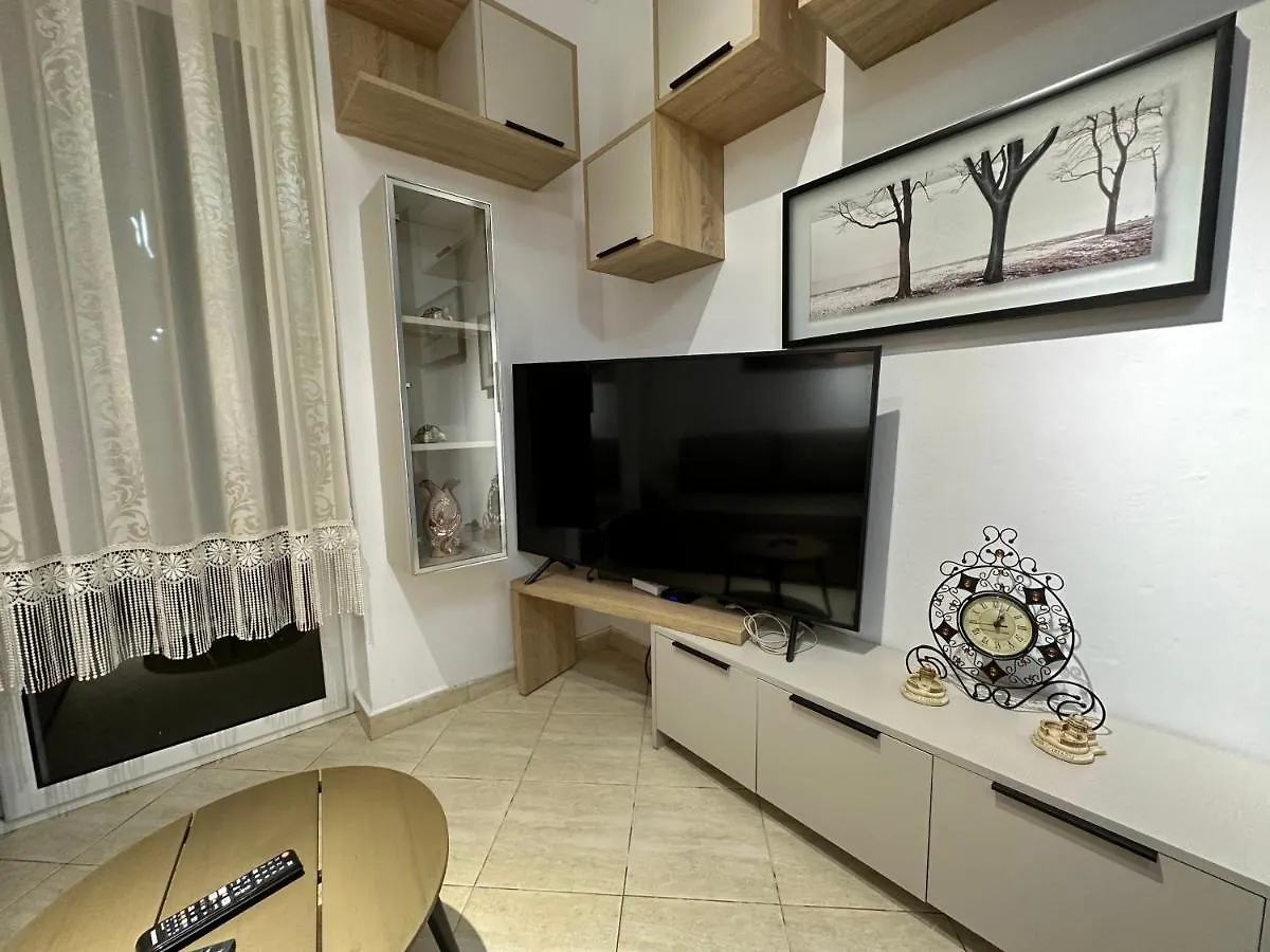 Delux Apartment Durrës