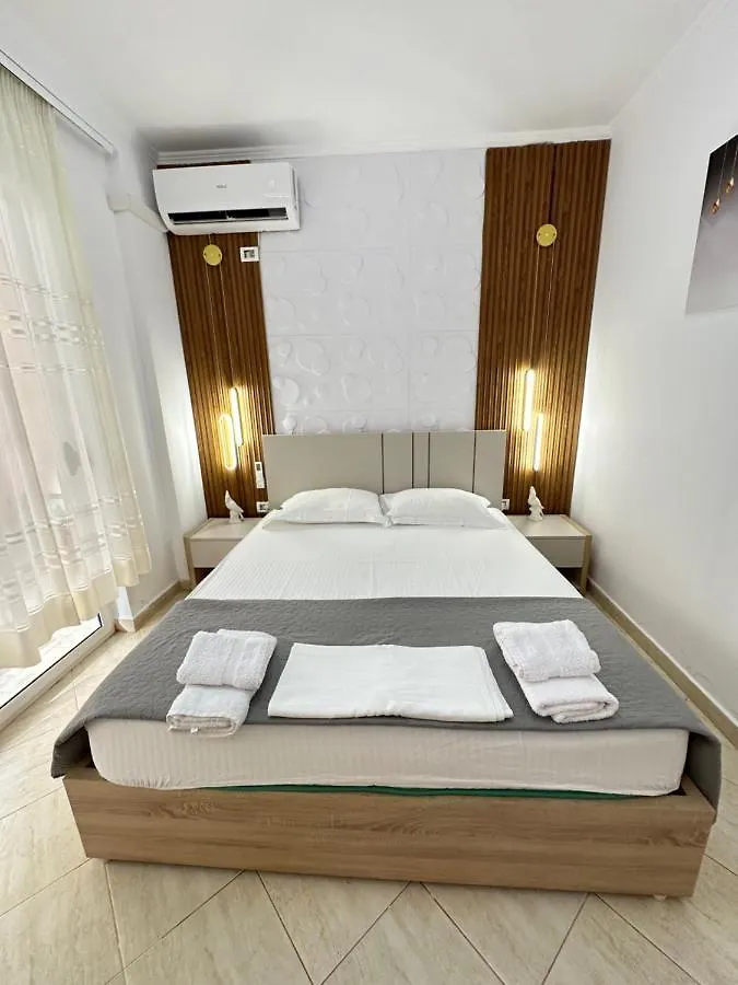 Delux Apartment Durrës